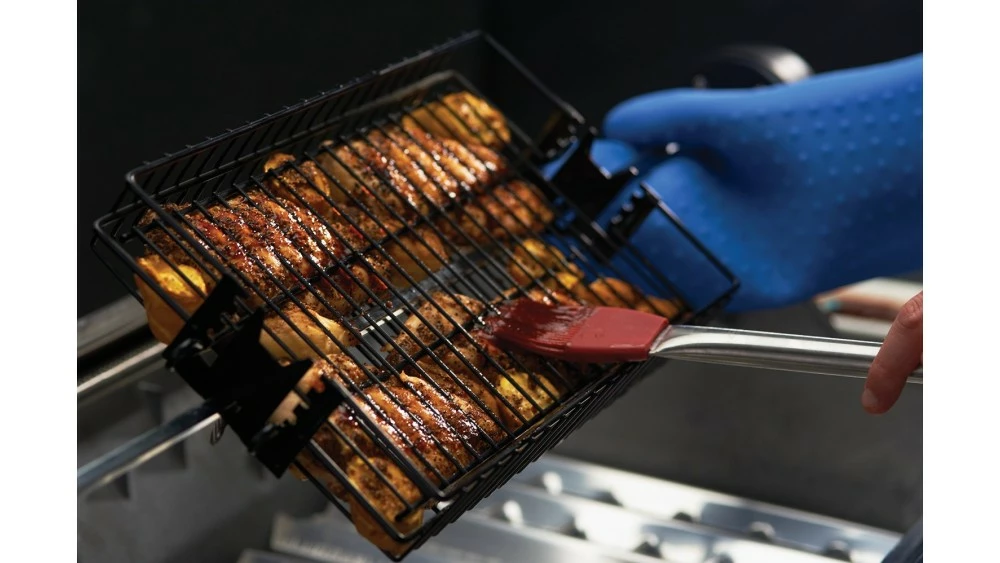 Grill Pro Deluxe Non-Stick Flat Spit Basket 5 Grill Pro Deluxe Non-Stick Flat Spit Basket - Image 5