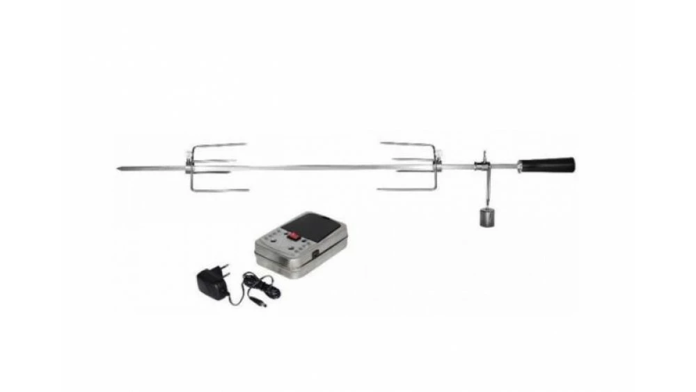 Lifestyle - Enders Kansas Pro 3 Rotisserie 1 Lifestyle - Enders Kansas Pro 3 Rotisserie