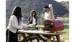Alfa Forni Moderno Portable Pizza Oven - Antique Red 14 Alfa Forni Moderno Portable Pizza Oven - Antique Red -THE BBQ Shop PORTABLE20GAS20ANTIQUE20RED20 20Lifestyle201 1000x563 1