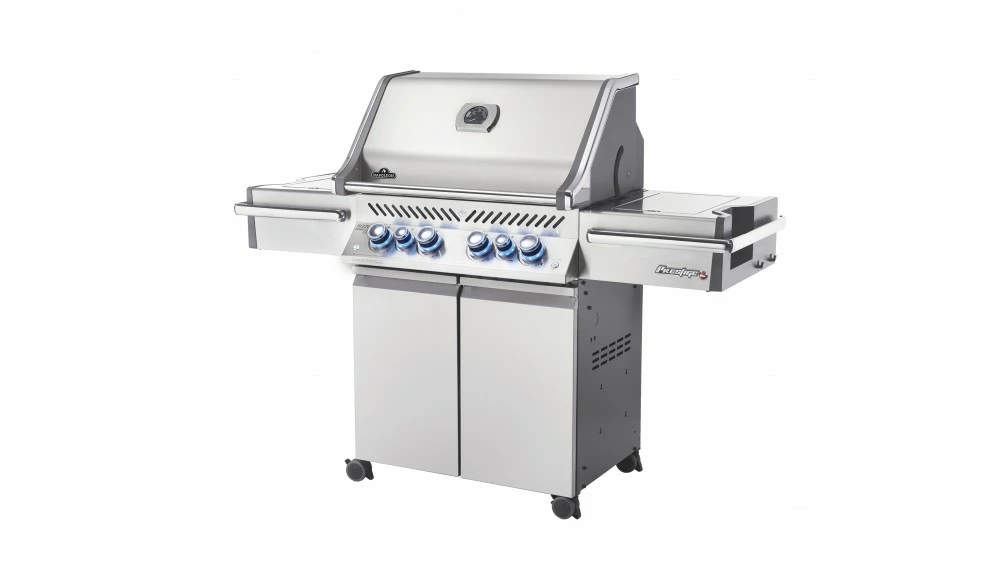 Napoleon Prestige PRO500RSIBPSS-3-GB Gas BBQ - Free Rotisserie And Cover 3 Napoleon Prestige PRO500RSIBPSS-3-GB Gas BBQ - Free Rotisserie And Cover - Image 3
