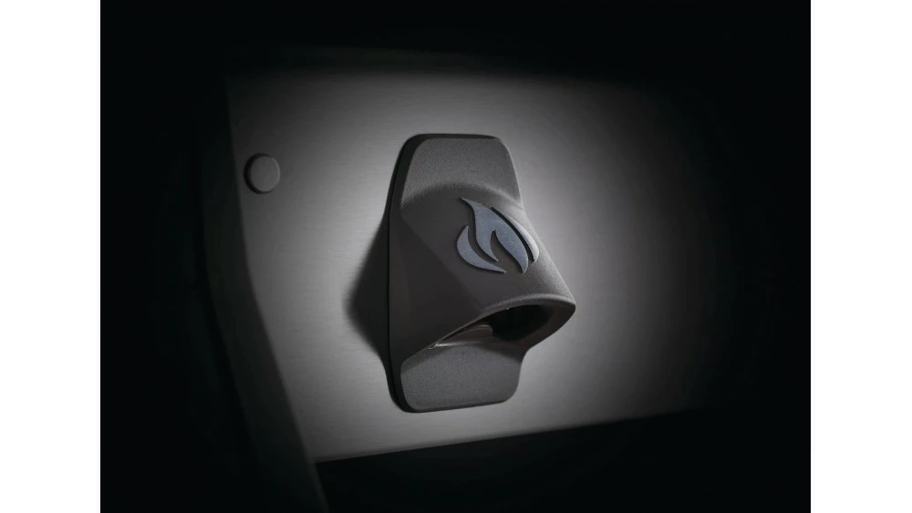 Napoleon Rogue RSE625RSIBPSS-1-GB Gas BBQ - Free Cover & Accessories 5 Napoleon Rogue RSE625RSIBPSS-1-GB Gas BBQ - Free Cover & Accessories - Image 5