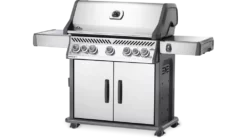 Napoleon Rogue RSE625RSIBPSS-1-GB Gas BBQ - Free Cover & Accessories 13 Napoleon Rogue RSE625RSIBPSS-1-GB Gas BBQ - Free Cover & Accessories -THE BBQ Shop Rogue 1 RSE625 Prod Ang SS KnobsOn 1000x563 1