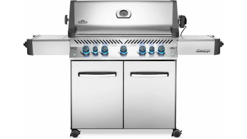 Napoleon Prestige P665RSIBPSS-3 Gas BBQ - Free Rotisserie And Cover 1 Napoleon Prestige P665RSIBPSS-3 Gas BBQ - Free Rotisserie And Cover