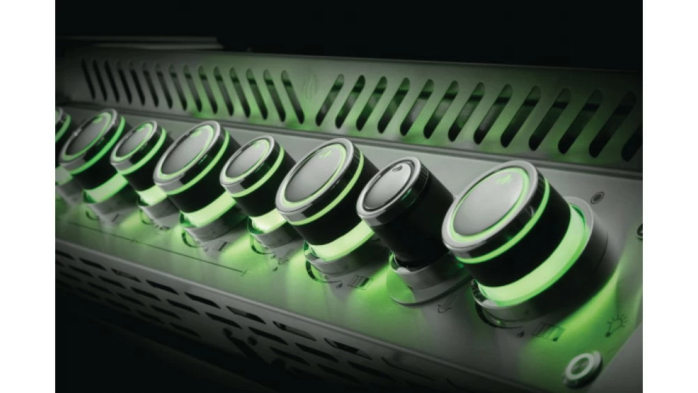 Napoleon Prestige PRO665RSIBPSS-3-GB Gas BBQ - Free Rotisserie And Cover 7 Napoleon Prestige PRO665RSIBPSS-3-GB Gas BBQ - Free Rotisserie And Cover - Image 7