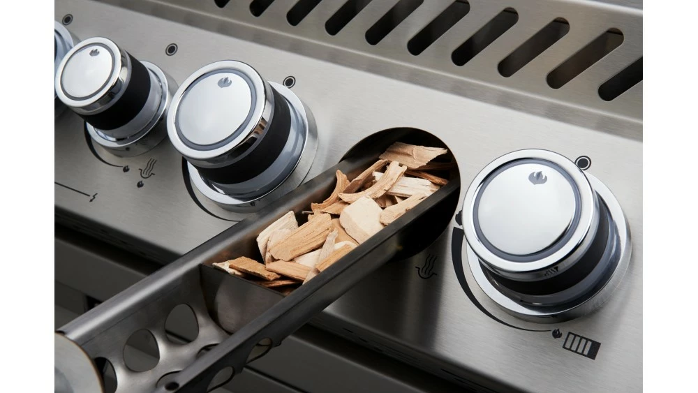 Napoleon Prestige PRO665RSIBNSS-3-GB Natural Gas BBQ - Free Rotisserie And Cover 18 Napoleon Prestige PRO665RSIBNSS-3-GB Natural Gas BBQ - Free Rotisserie And Cover - Image 18