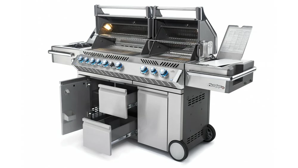 Napoleon Prestige PRO825RSBIPSS-3-GB Gas BBQ - Free Rotisserie And Cover 5 Napoleon Prestige PRO825RSBIPSS-3-GB Gas BBQ - Free Rotisserie And Cover - Image 5