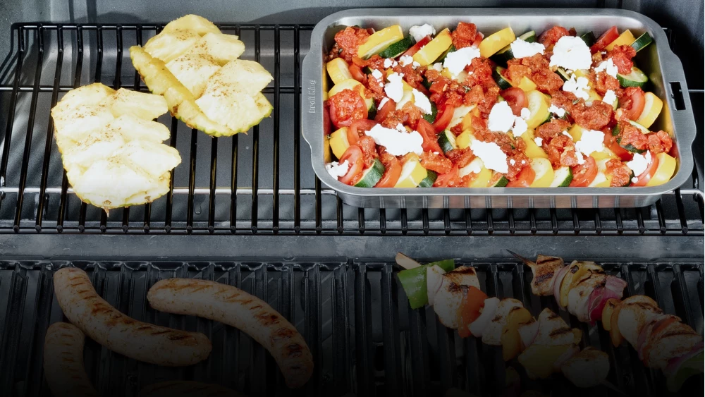 Broil King Royal 340 Gas BBQ 5 Broil King Royal 340 Gas BBQ - Image 5